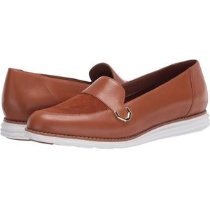 Original Grand Cole Haan Buckle Loafer